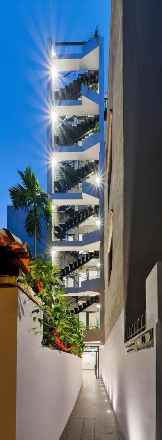 The Galaxy Home Doi Can Hotel And Apartment Ханой Экстерьер фото